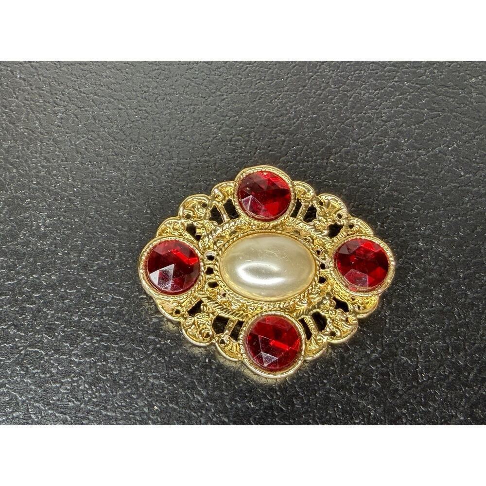 Vintage Red Plastic Faceted Cabochon Faux Pearl Brooch Pin Costume Jewelry